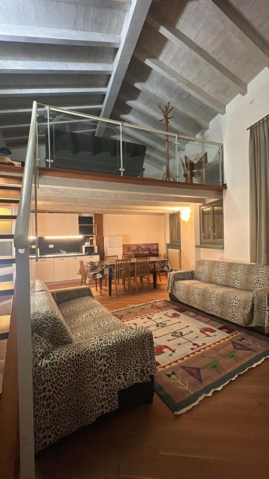 Giohouse4 Apartment Valeggio sul Mincio Dış mekan fotoğraf